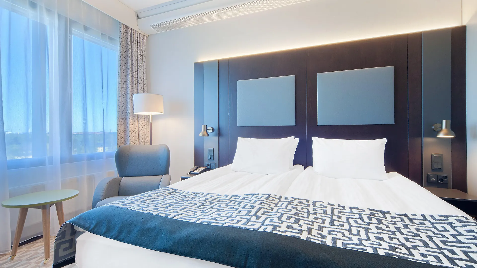 Holiday Inn Helsinki West - Ruoholahti By Ihg 4*,