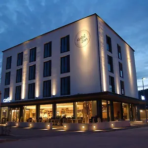 ** Hotel Simbach Německo